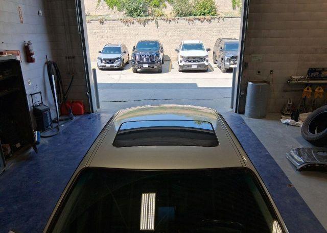 2002 BMW 325I