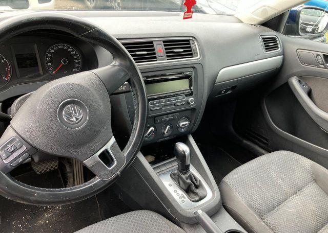 2013 VOLKSWAGEN JETTA