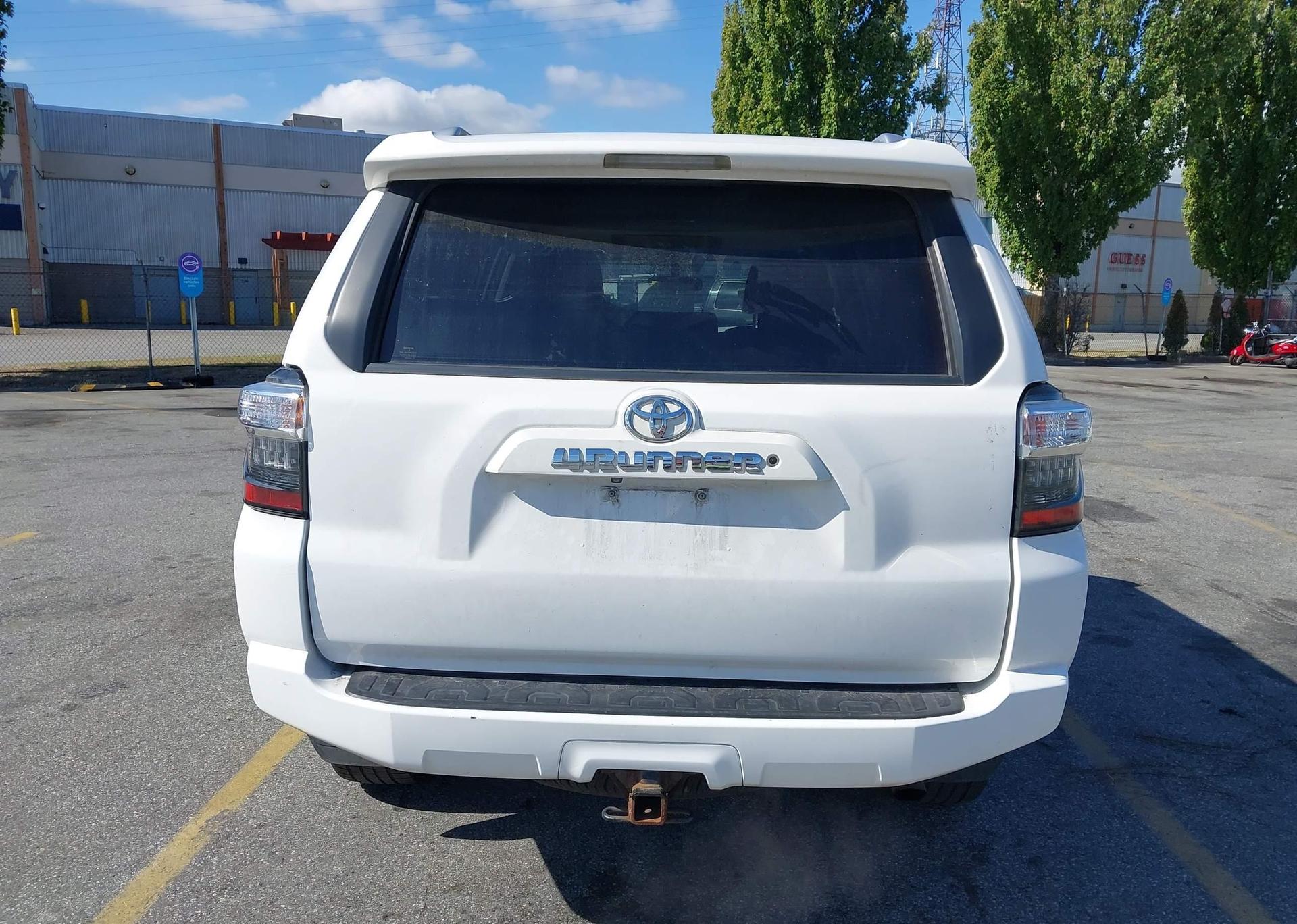 2014 TOYOTA 4RUNNER SR5