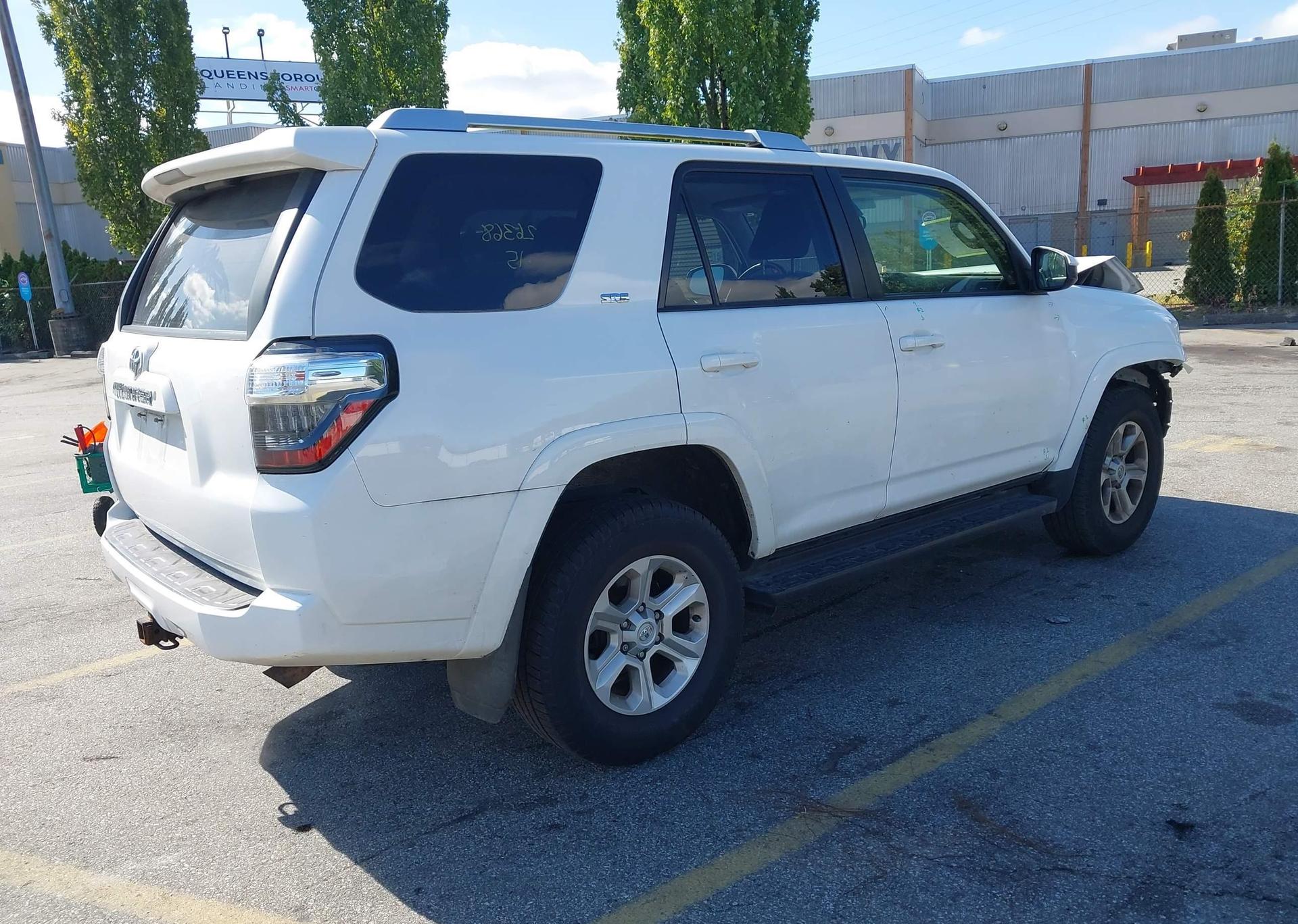 2014 TOYOTA 4RUNNER SR5