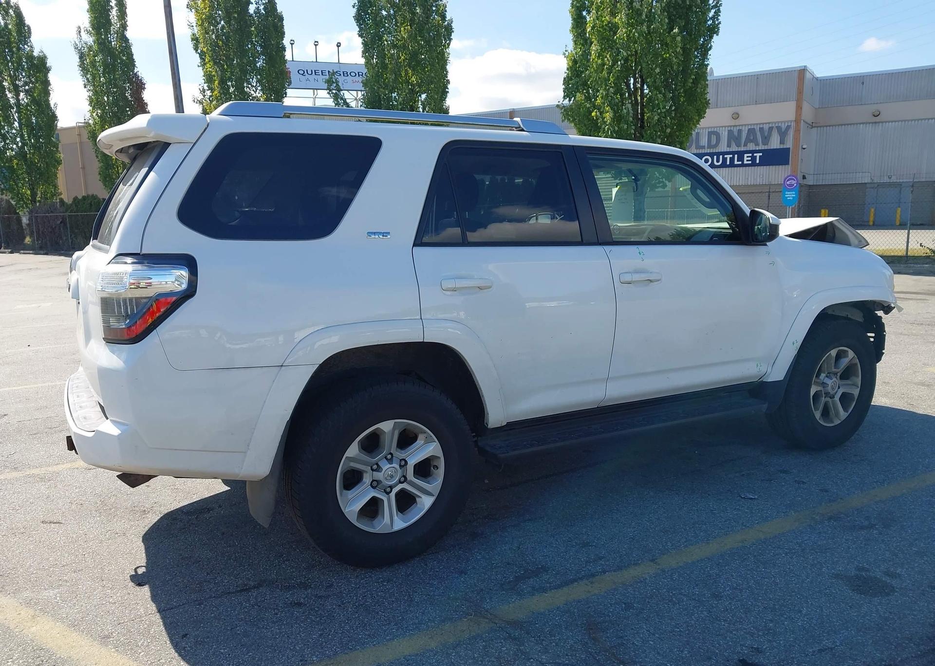 2014 TOYOTA 4RUNNER SR5