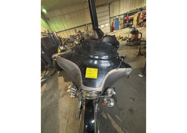 2005 HARLEY-DAVIDSON FLHTCI