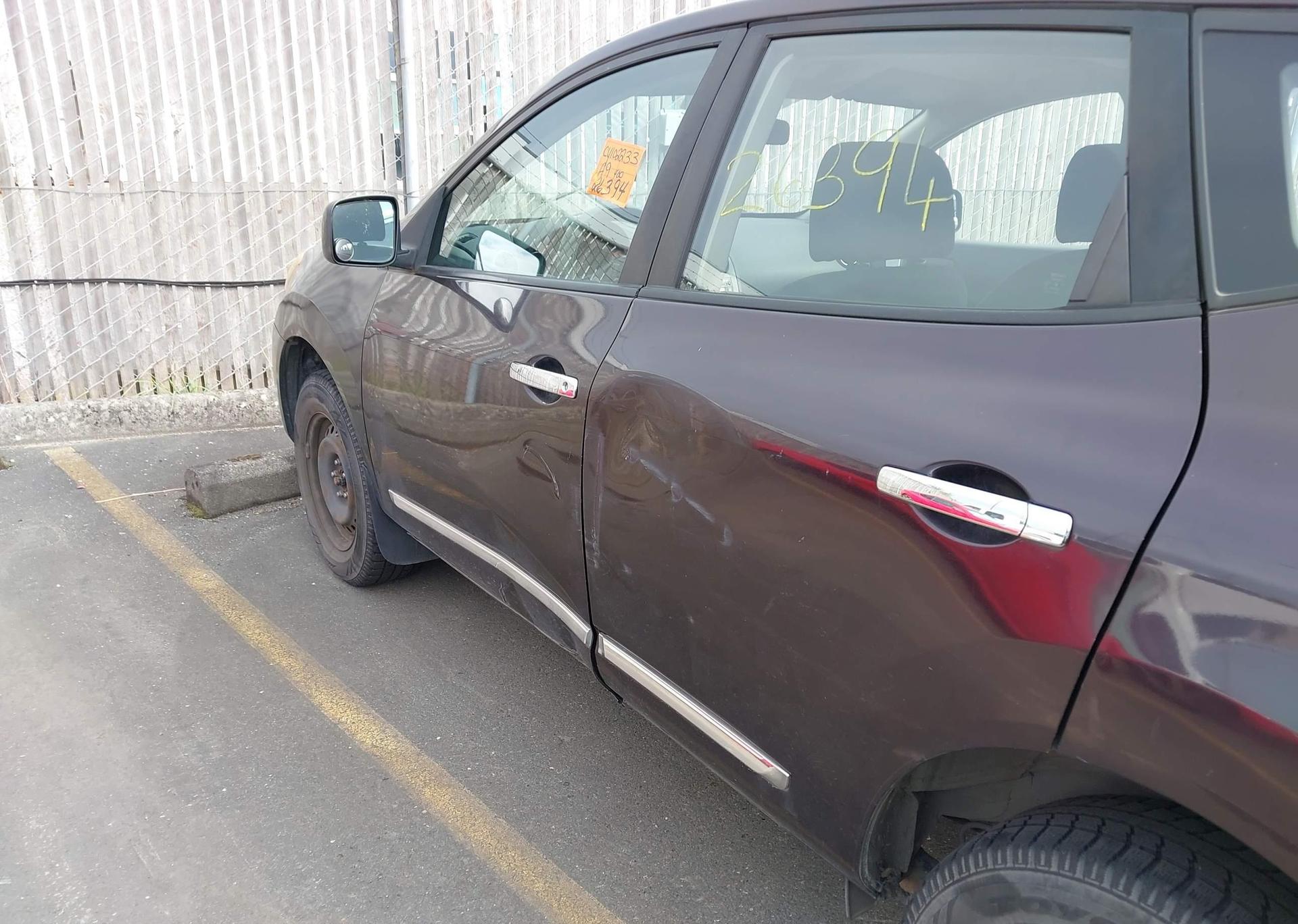 2011 NISSAN ROGUE