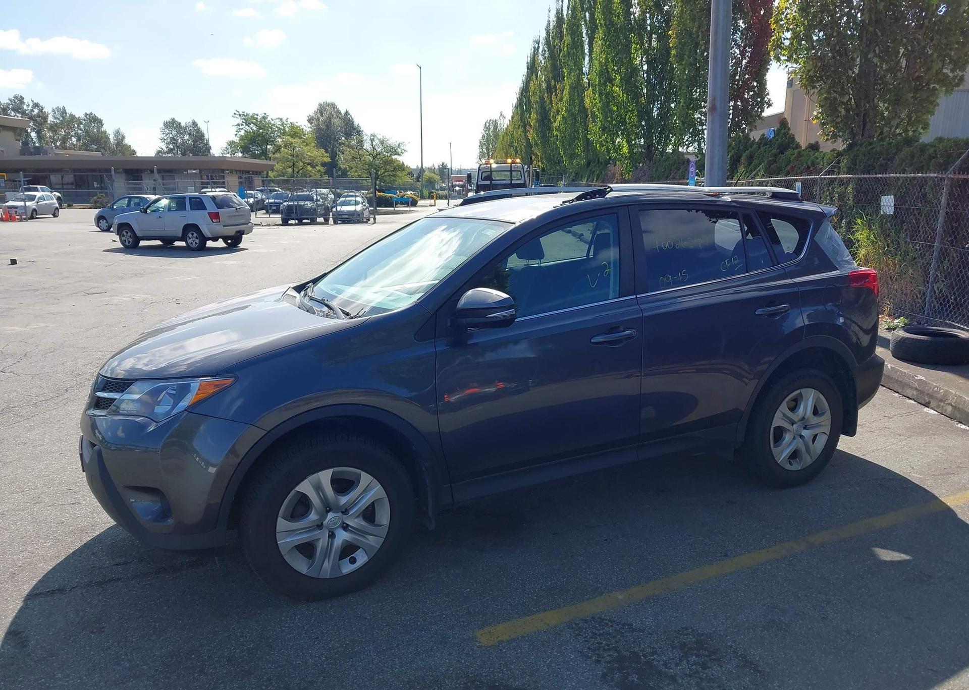 2015 TOYOTA RAV4