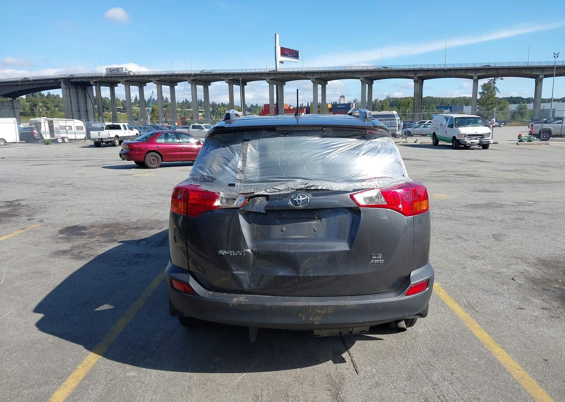 2015 TOYOTA RAV4