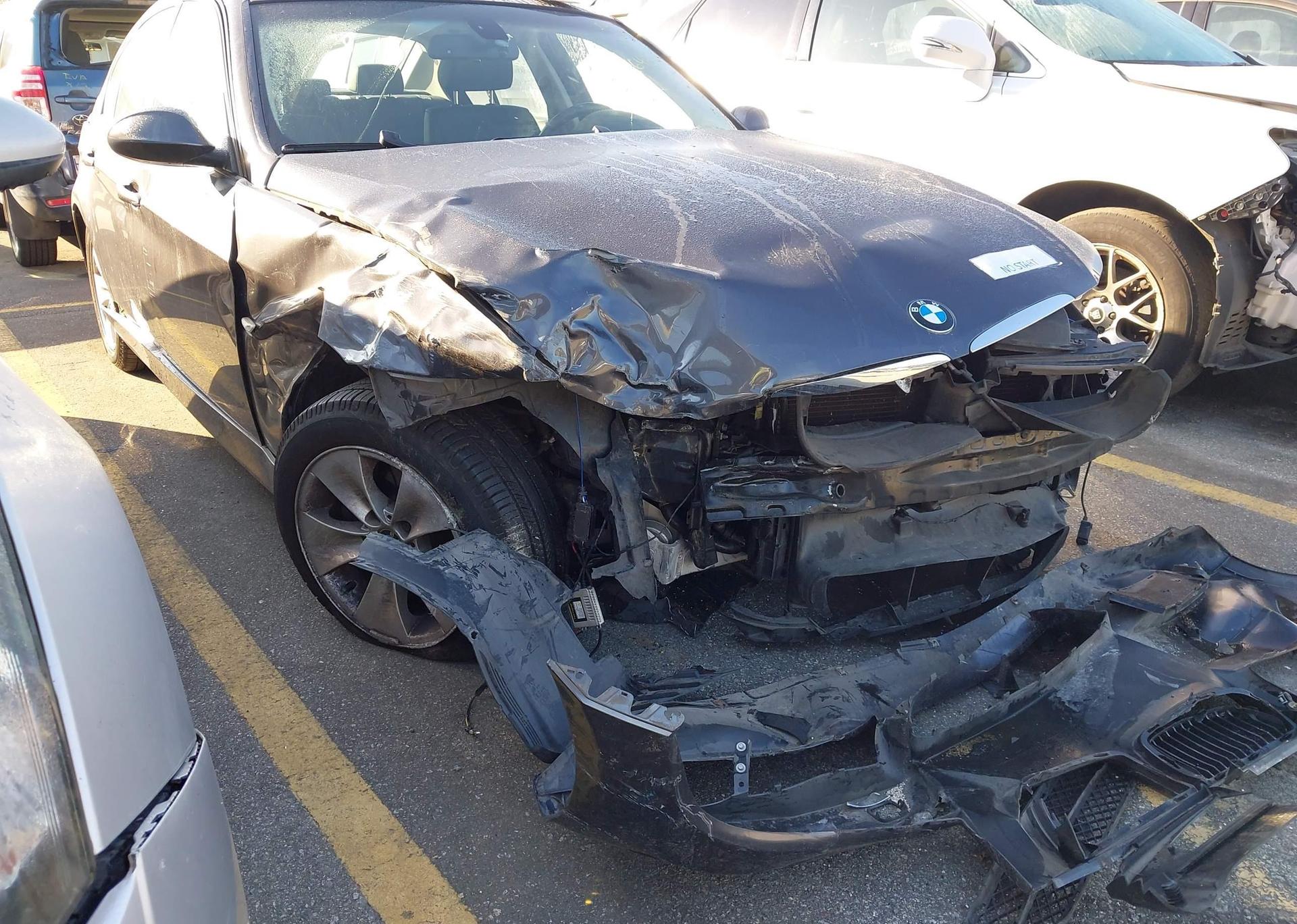 2008 BMW 323 I