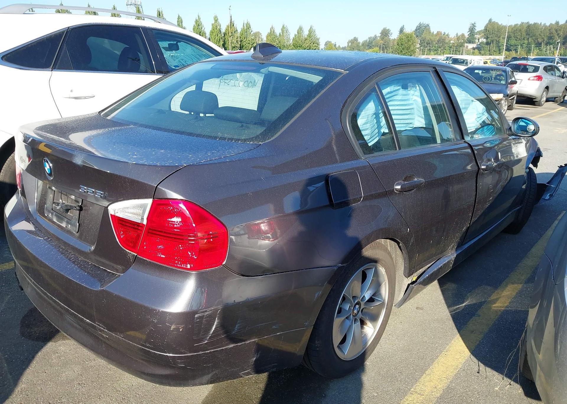 2008 BMW 323 I