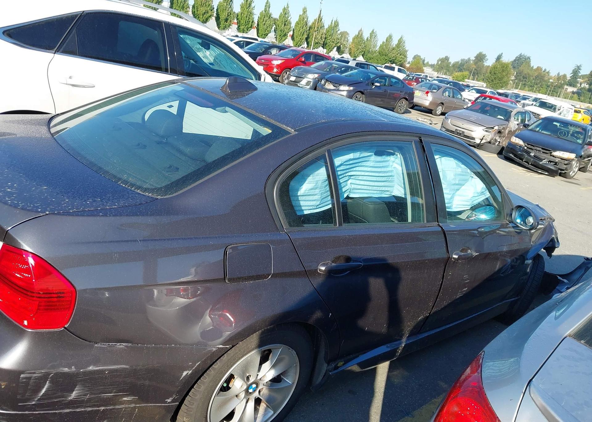 2008 BMW 323 I