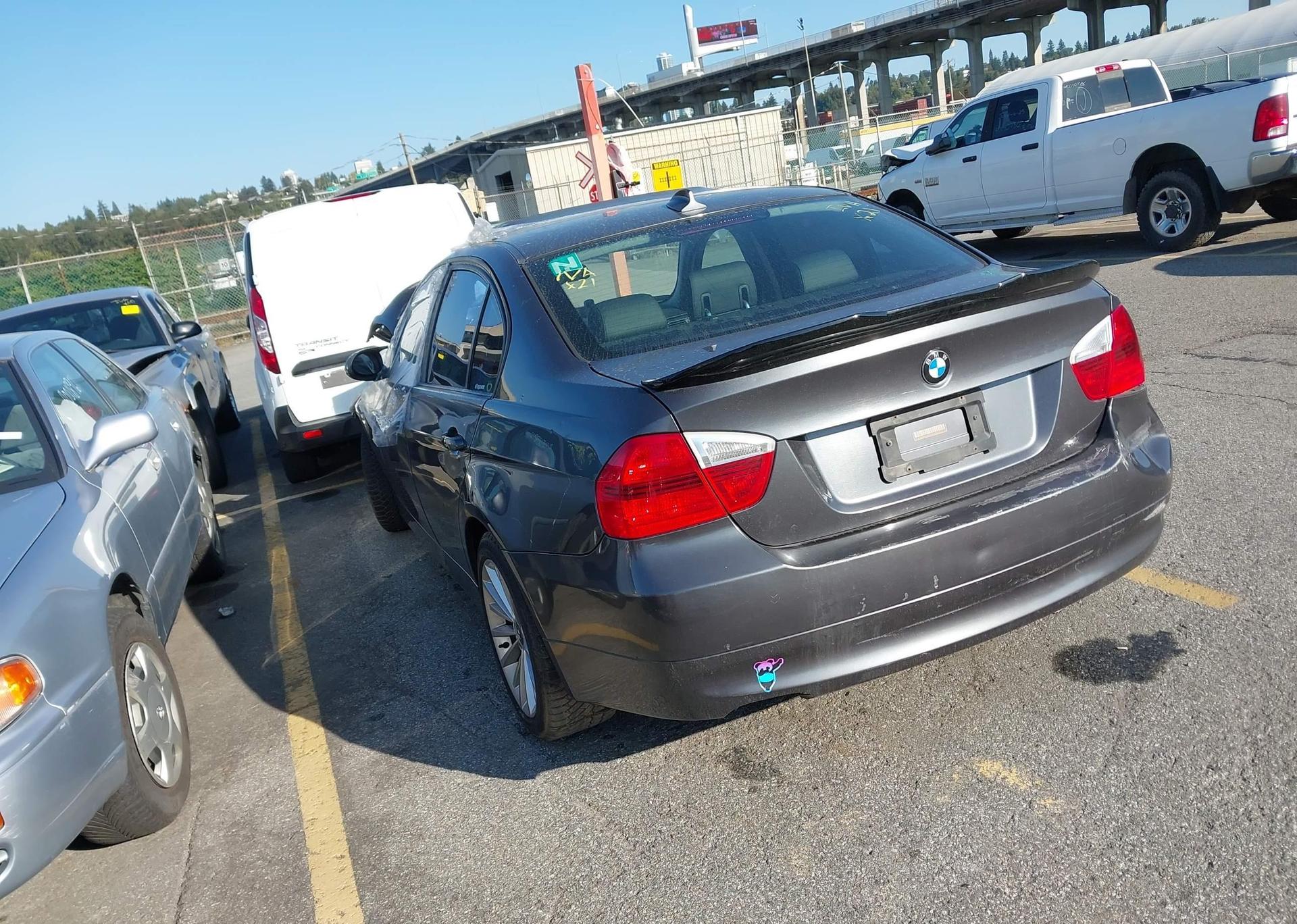 2006 BMW 325 I