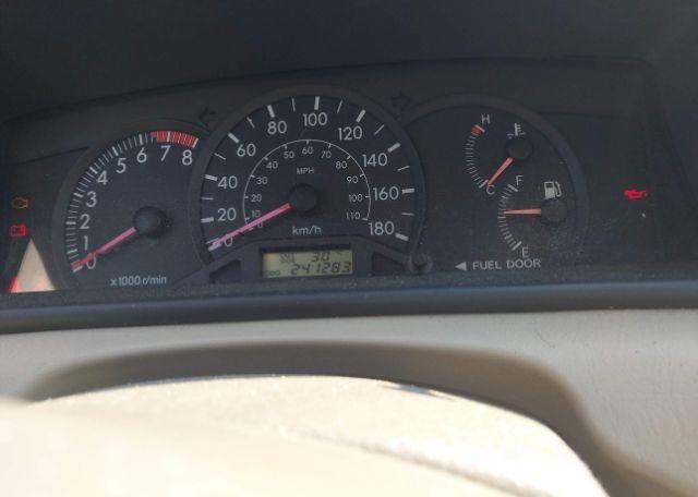 2003 TOYOTA COROLLA CE