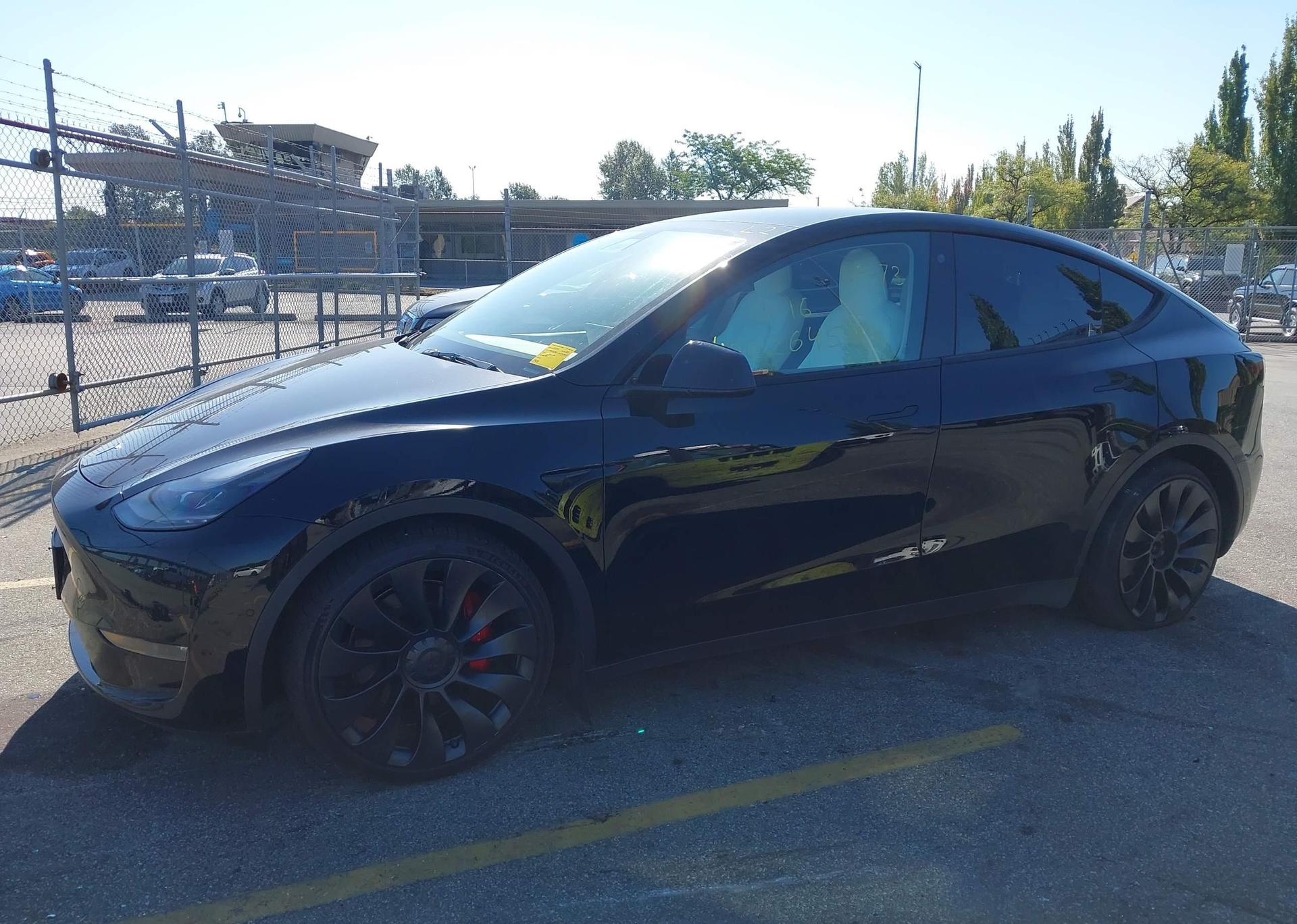 2022 TESLA MODEL Y