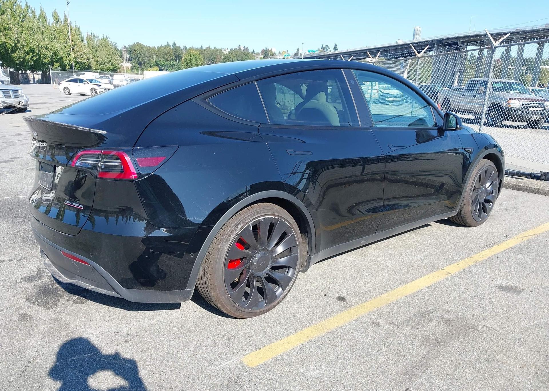 2022 TESLA MODEL Y