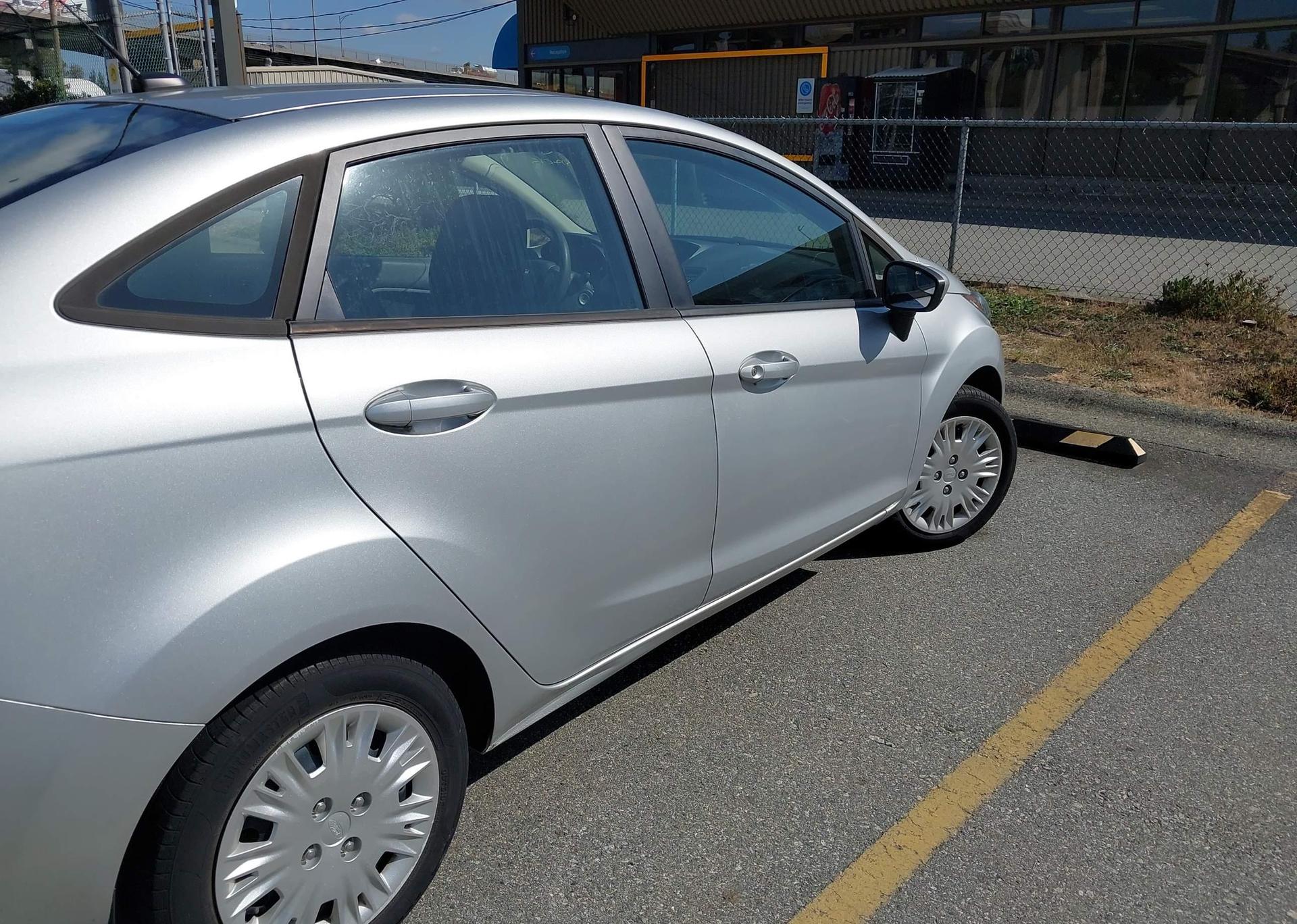 2014 FORD FIESTA S