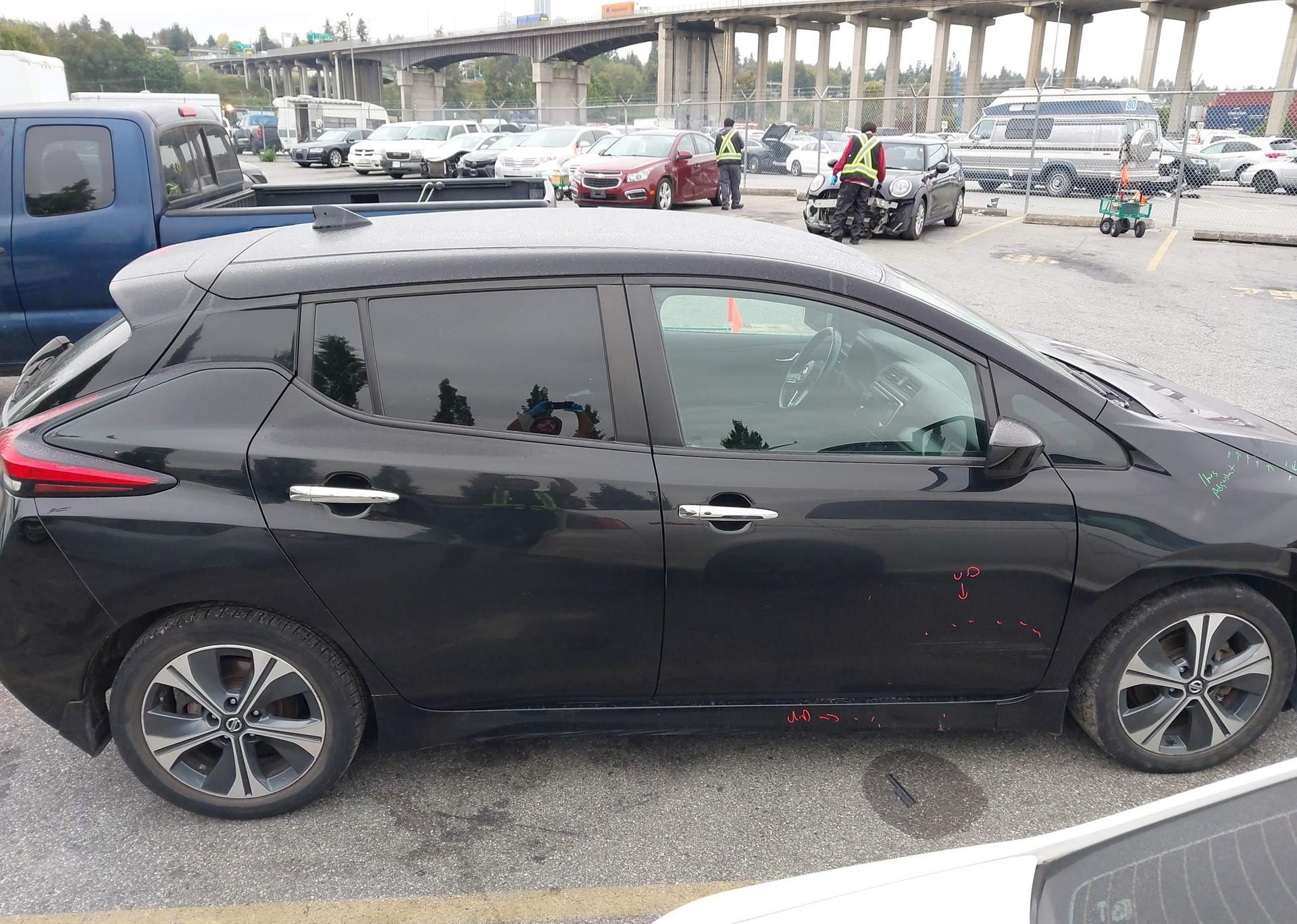 2018 NISSAN LEAF