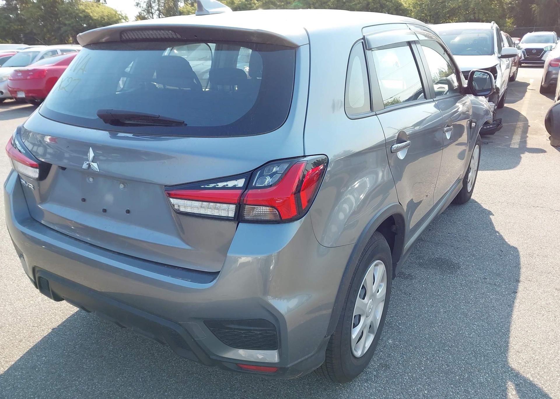 2024 MITSUBISHI RVR ES