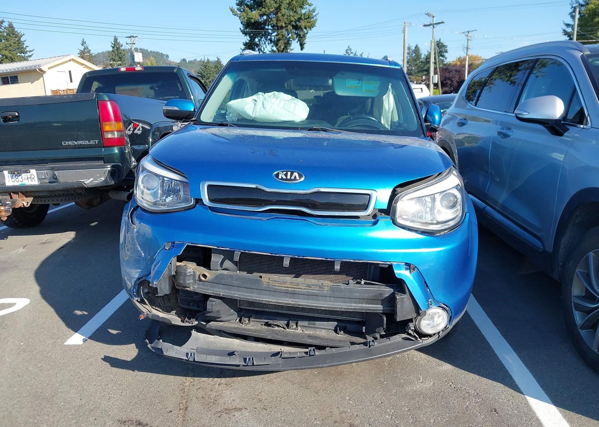 2016 KIA SOUL +