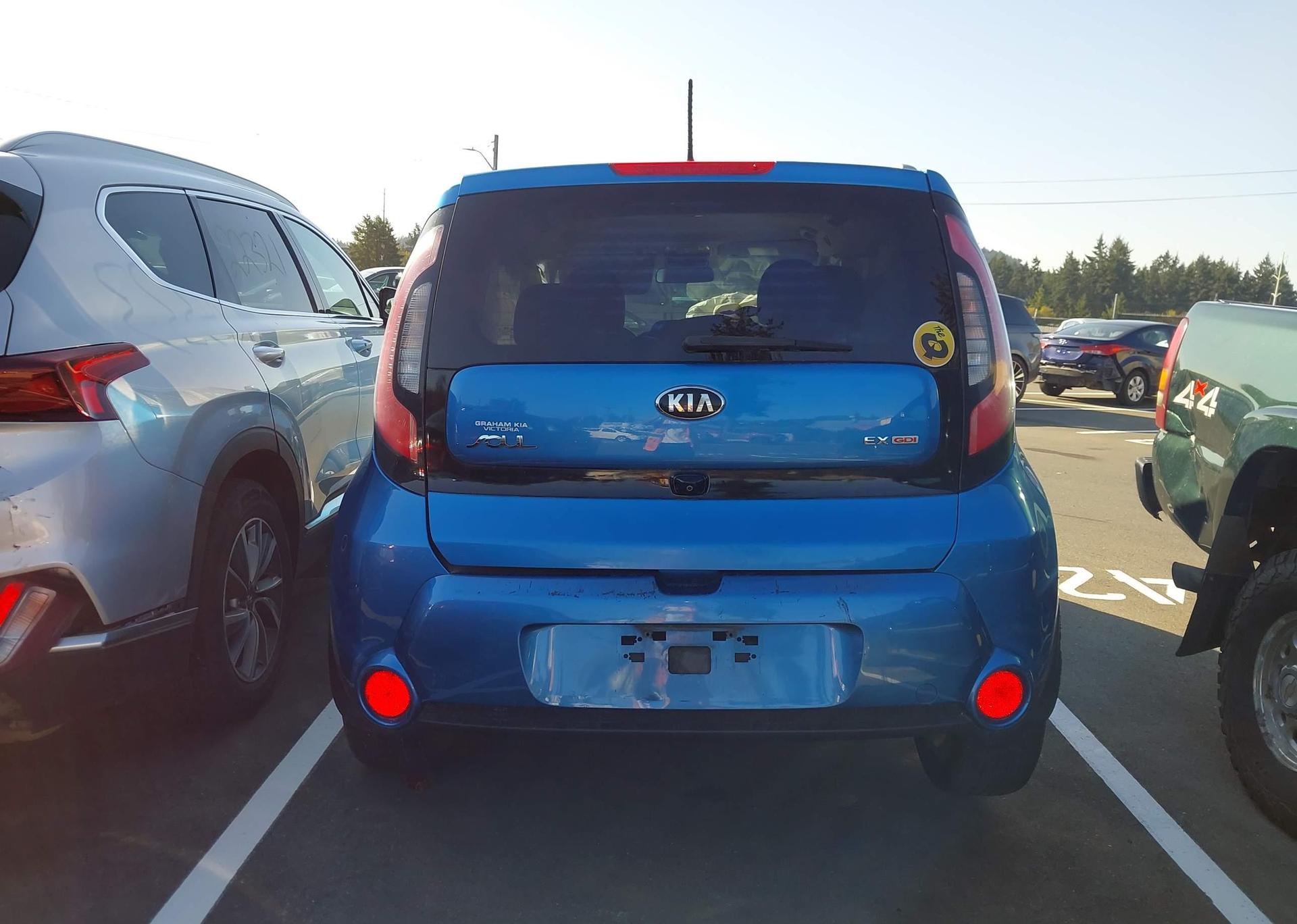 2016 KIA SOUL +
