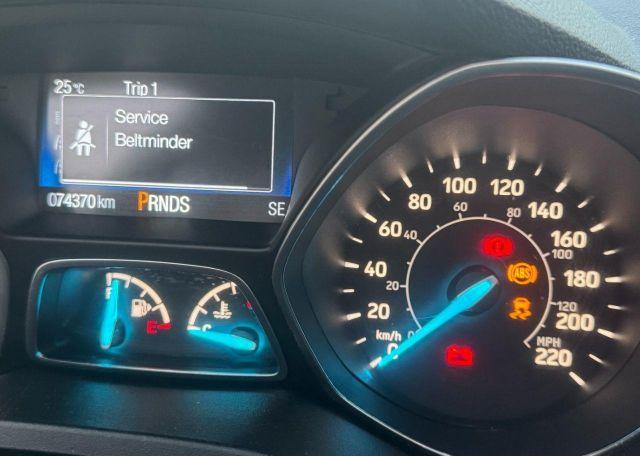 2018 FORD ESCAPE SE