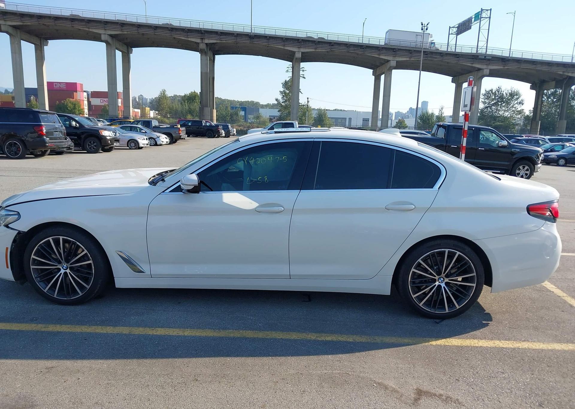 2021 BMW 530 XI
