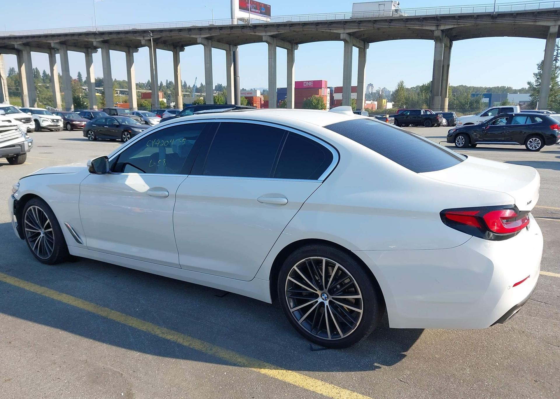 2021 BMW 530 XI