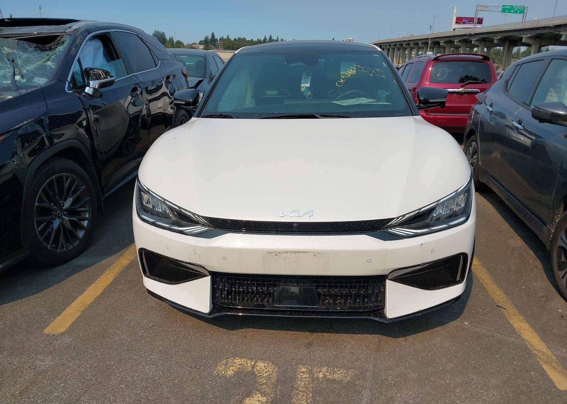 2023 KIA EV6 GT