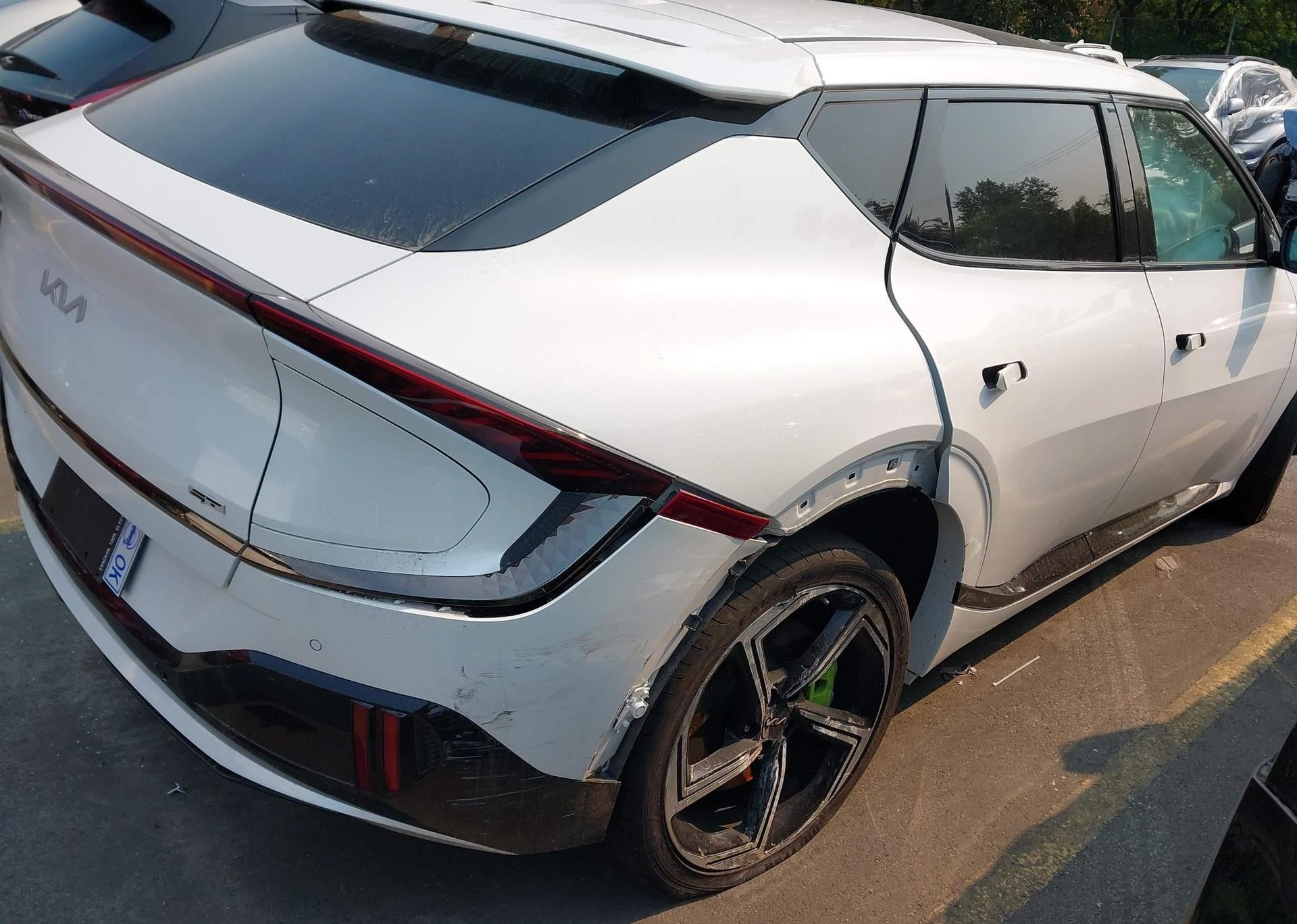 2023 KIA EV6 GT