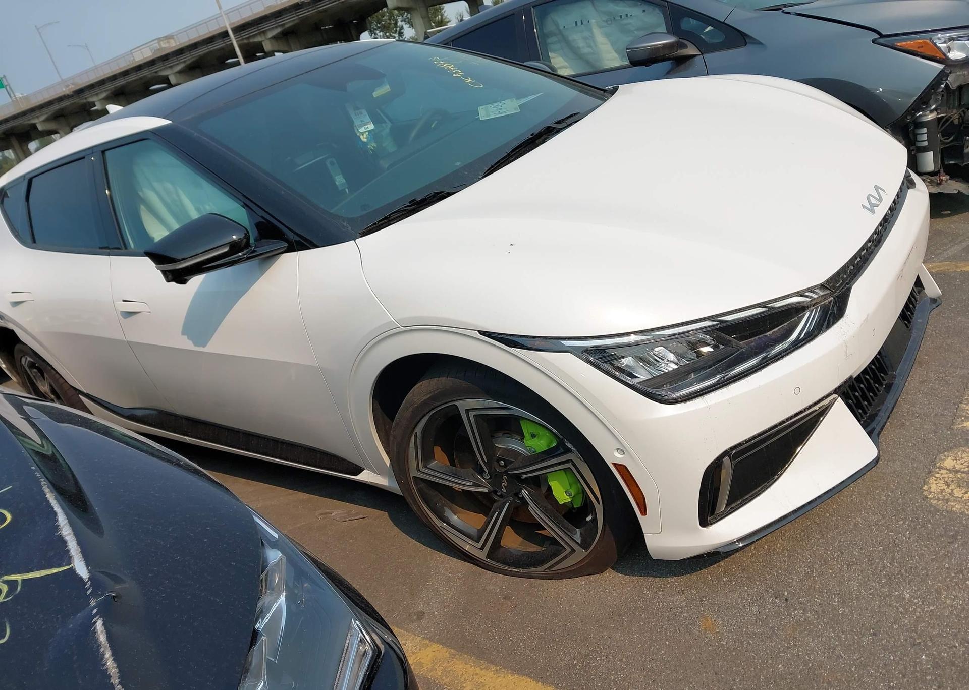 2023 KIA EV6 GT