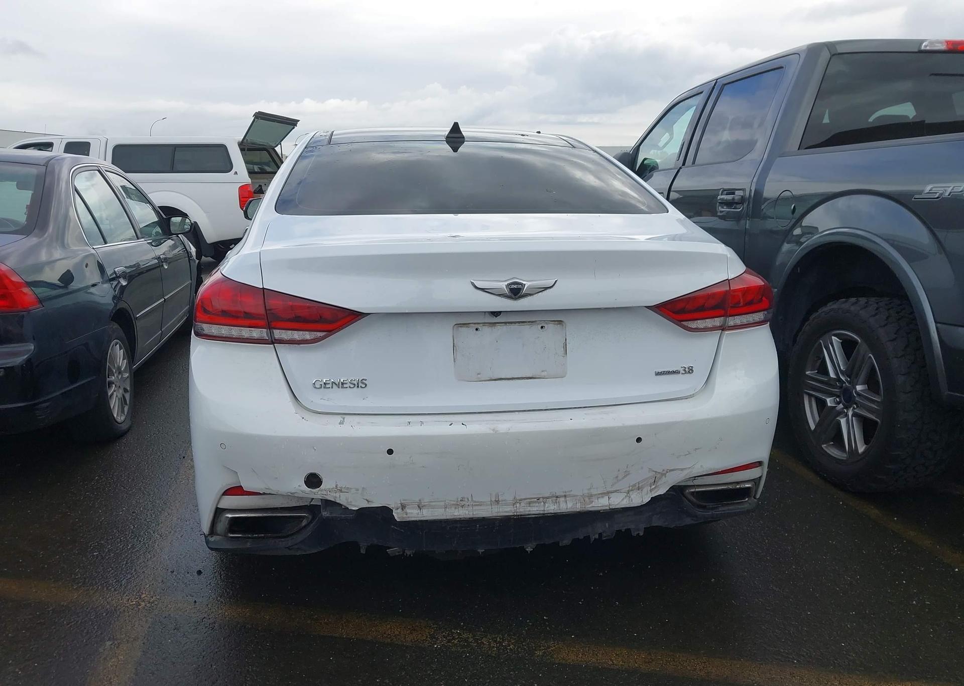 2015 HYUNDAI GENESIS 3.8L