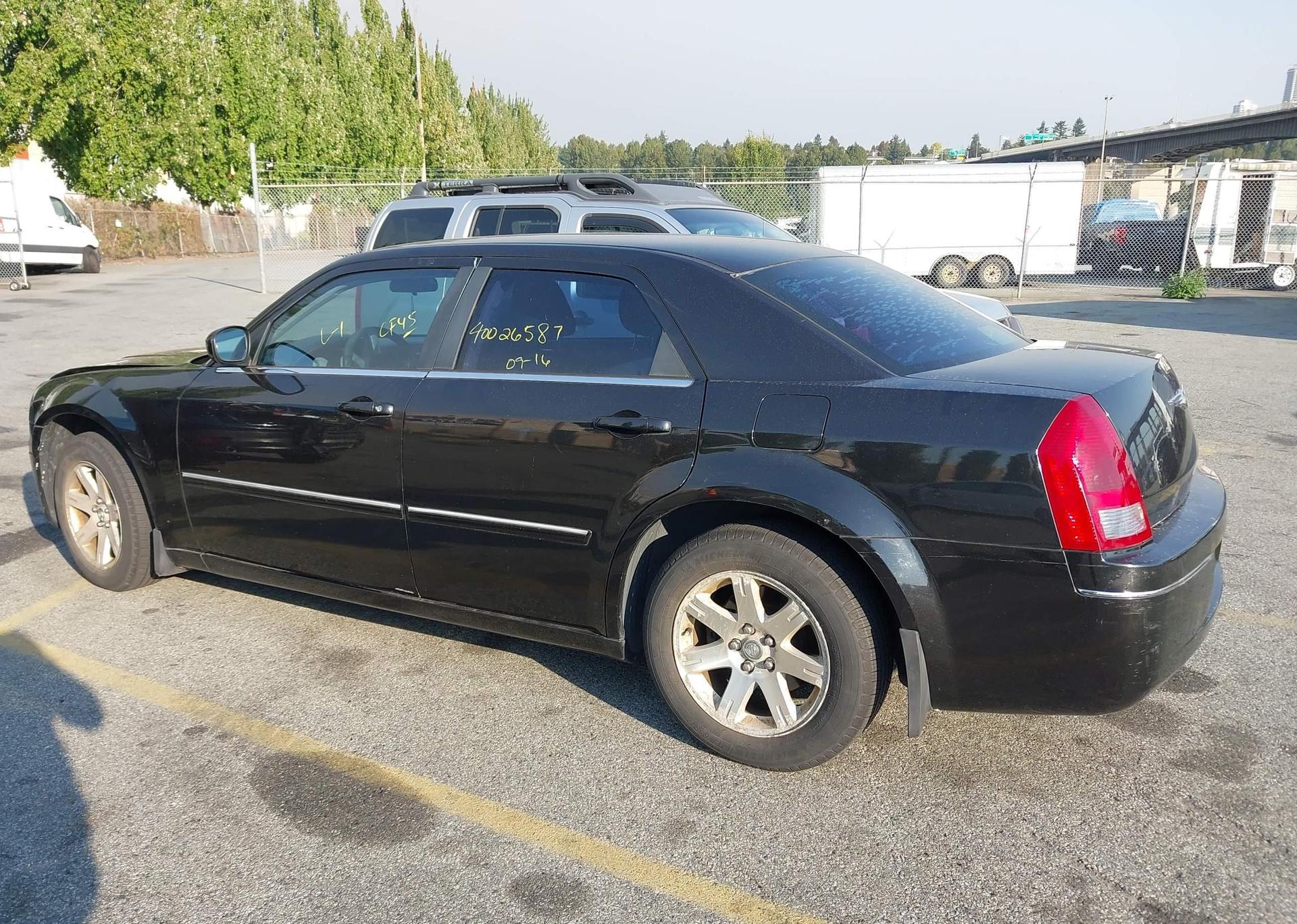 2006 CHRYSLER 300