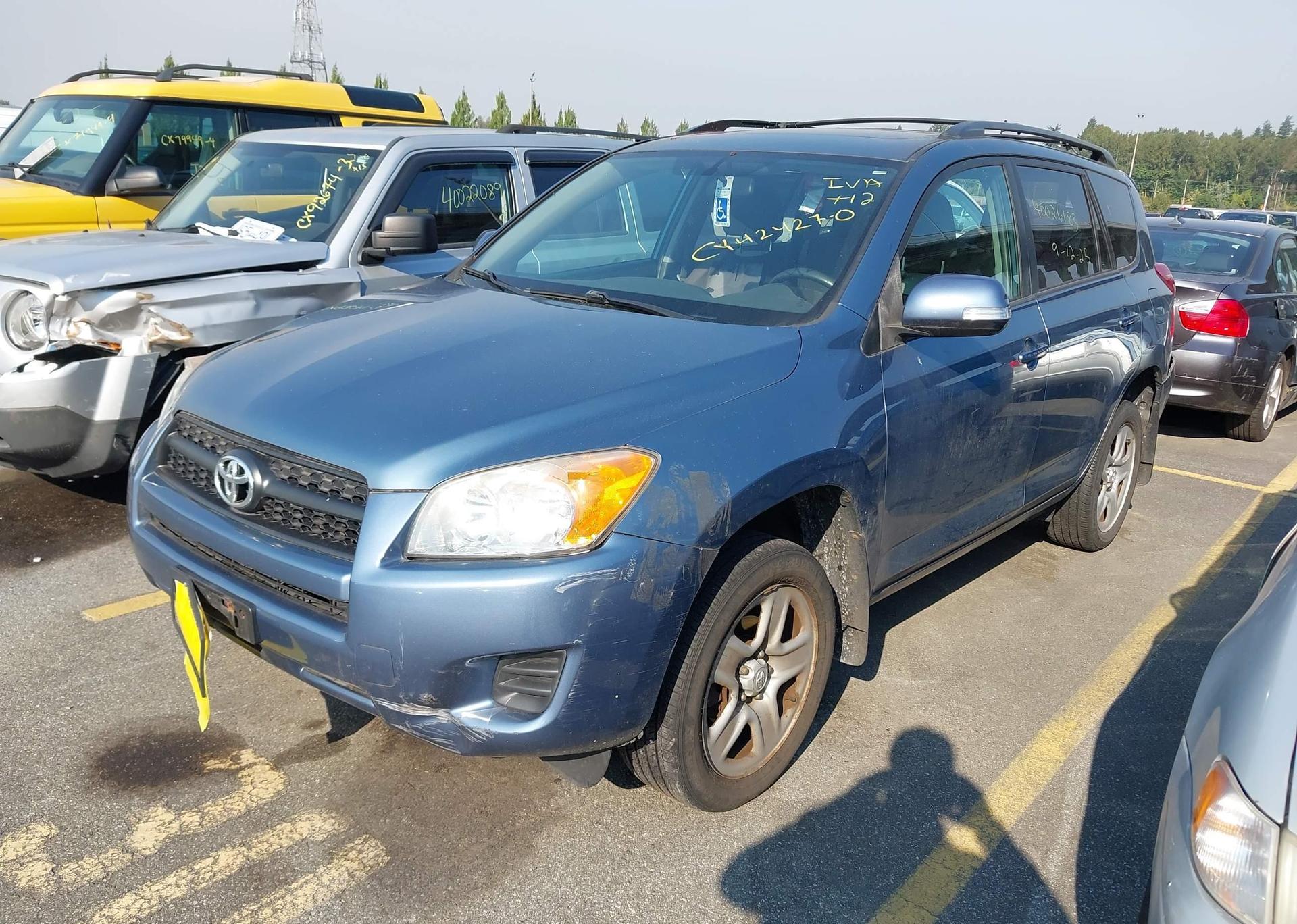 2012 TOYOTA RAV4
