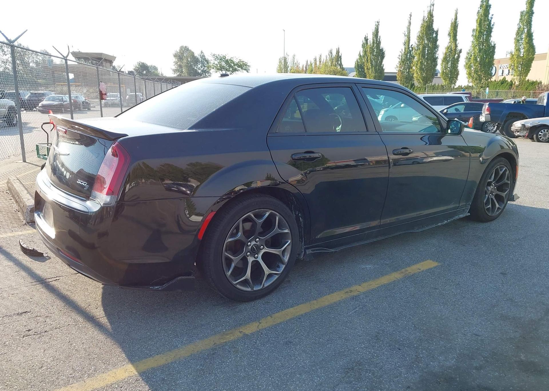2017 CHRYSLER 300