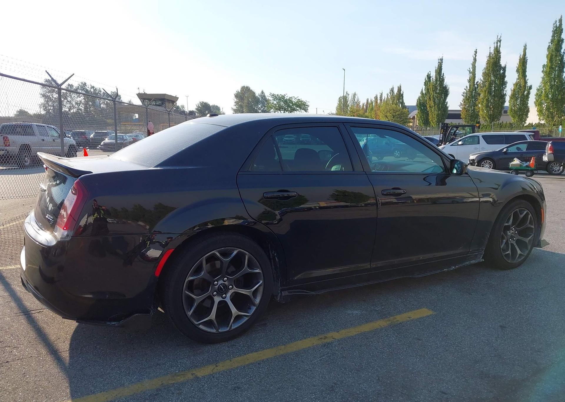 2017 CHRYSLER 300