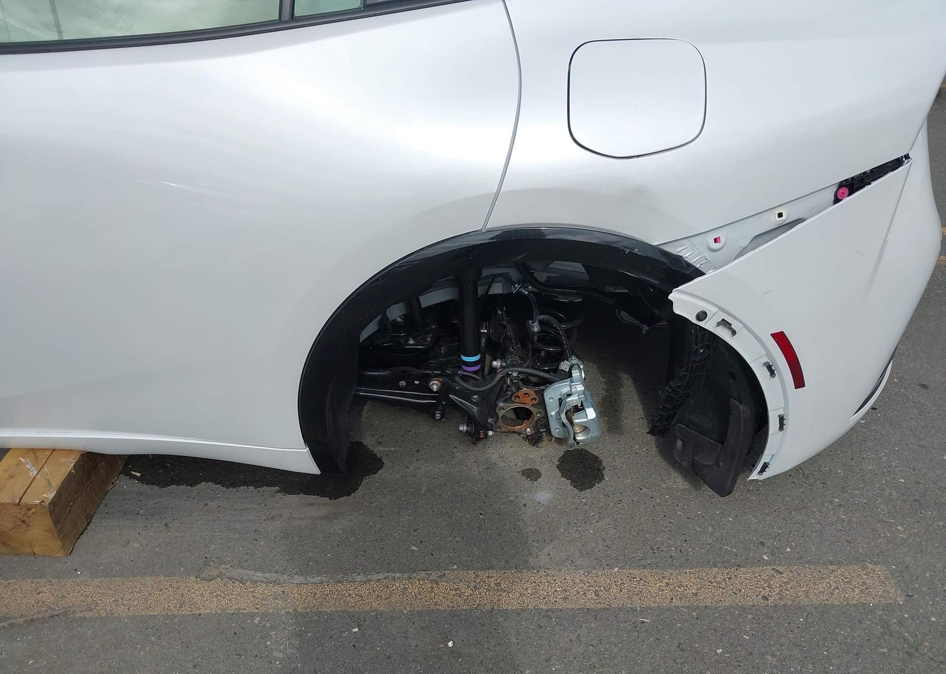 2025 TOYOTA PRIUS