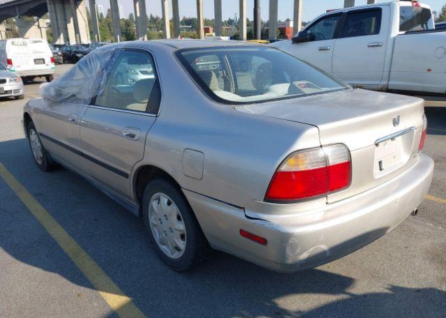 1997 HONDA ACCORD LX