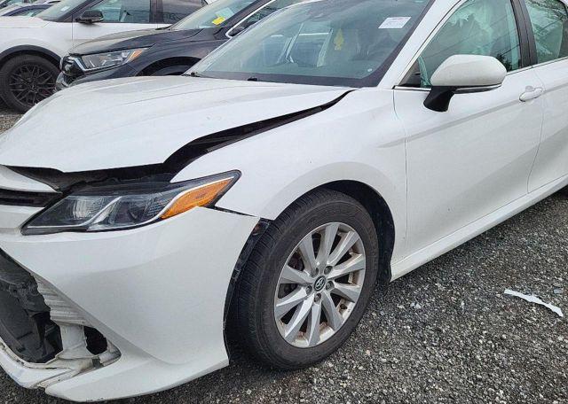 2019 TOYOTA CAMRY