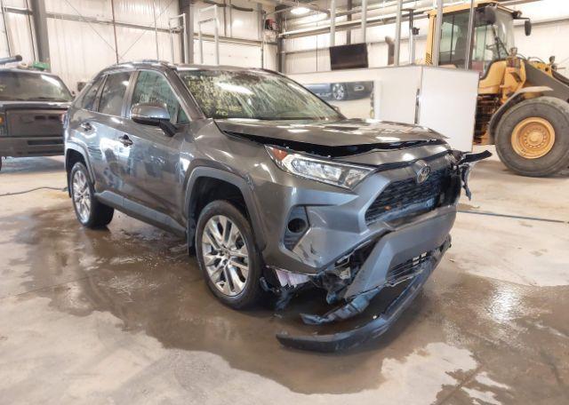 2021 TOYOTA RAV4 XLE
