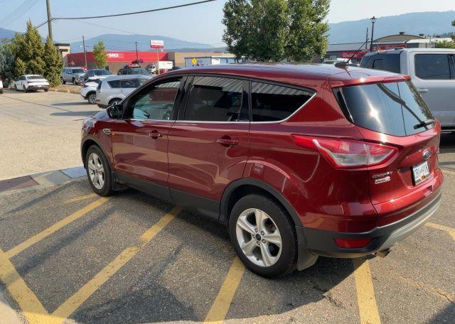 2016 FORD ESCAPE SE