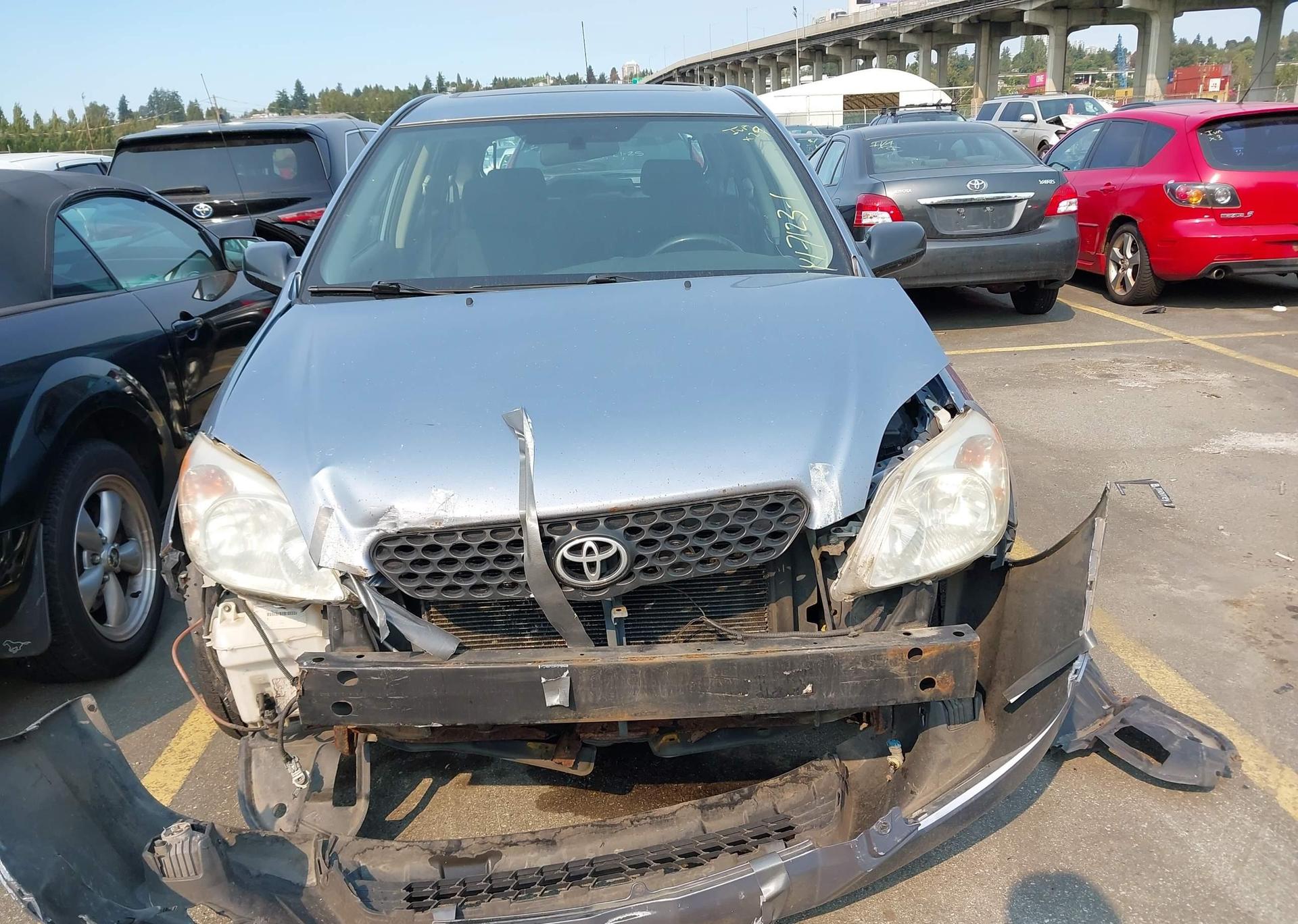2005 TOYOTA COROLLA MATRIX XR