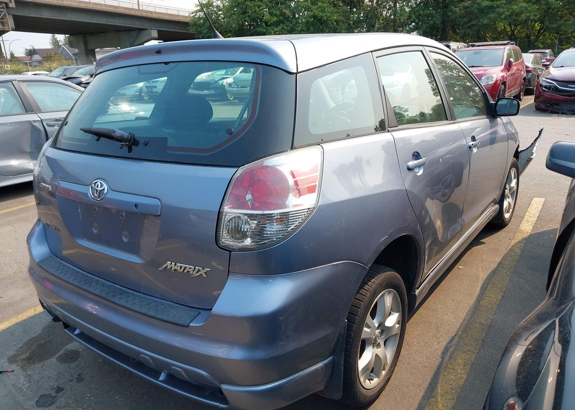 2005 TOYOTA COROLLA MATRIX XR