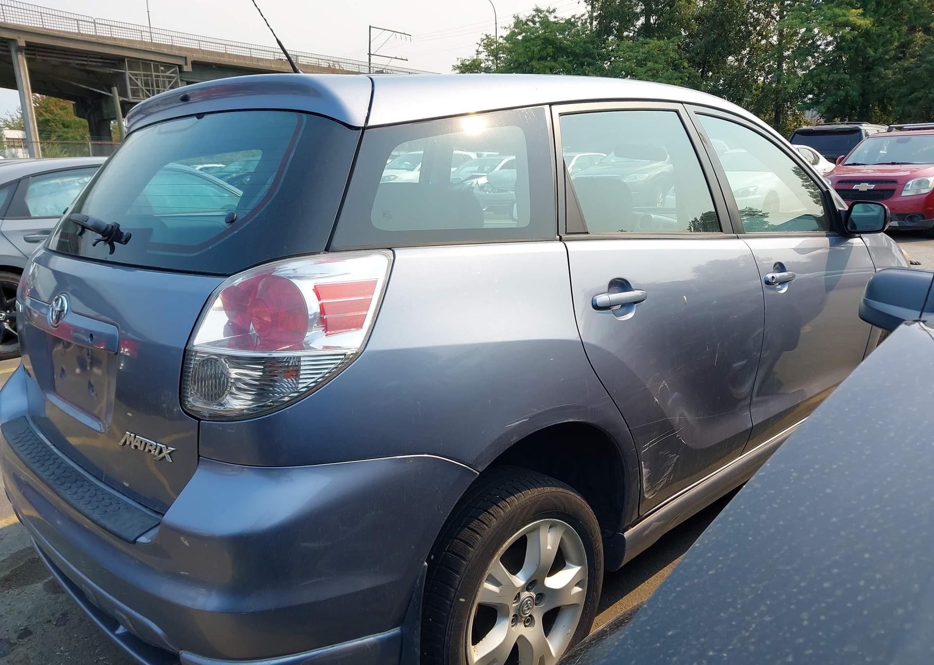 2005 TOYOTA COROLLA MATRIX XR