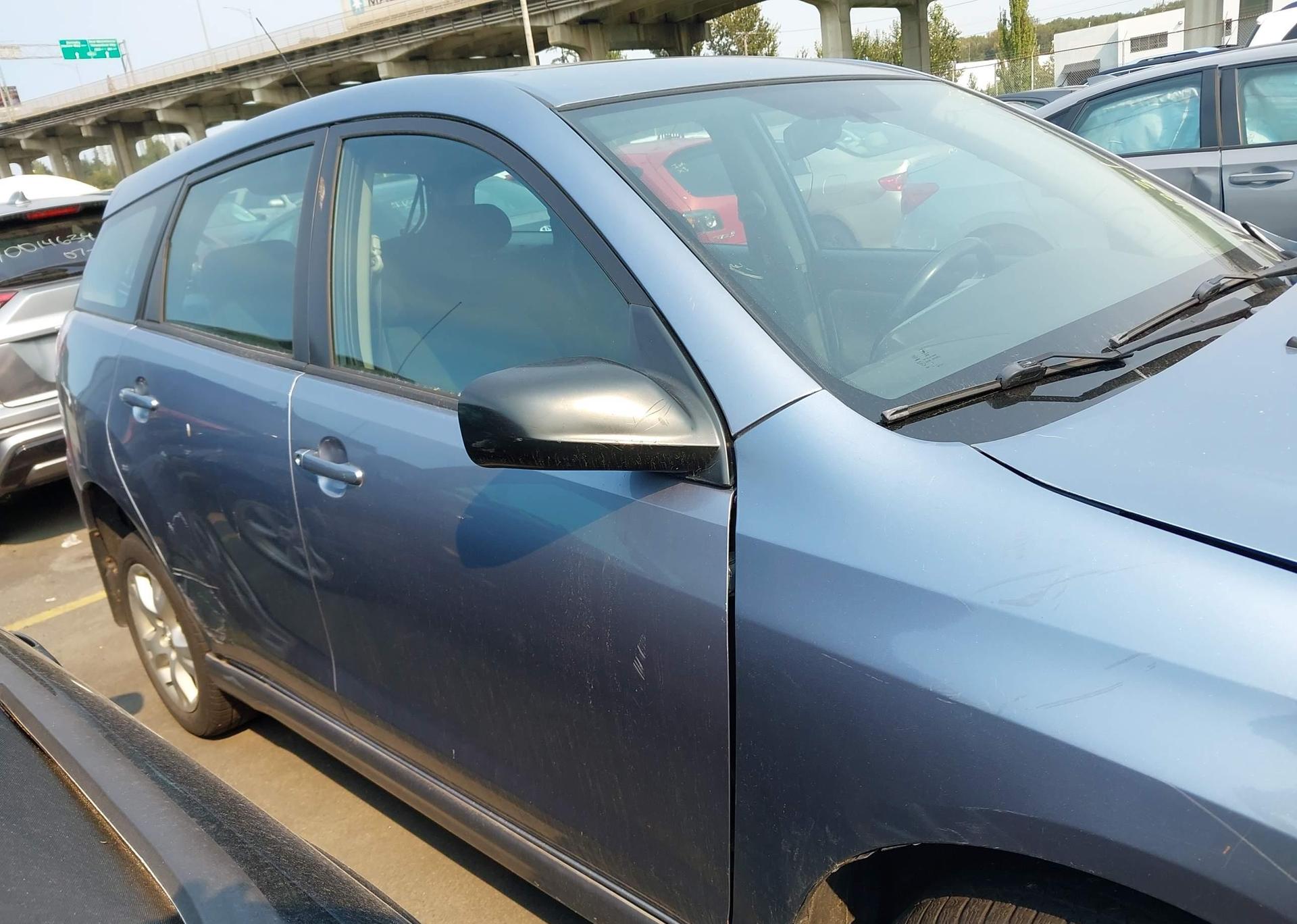 2005 TOYOTA COROLLA MATRIX XR