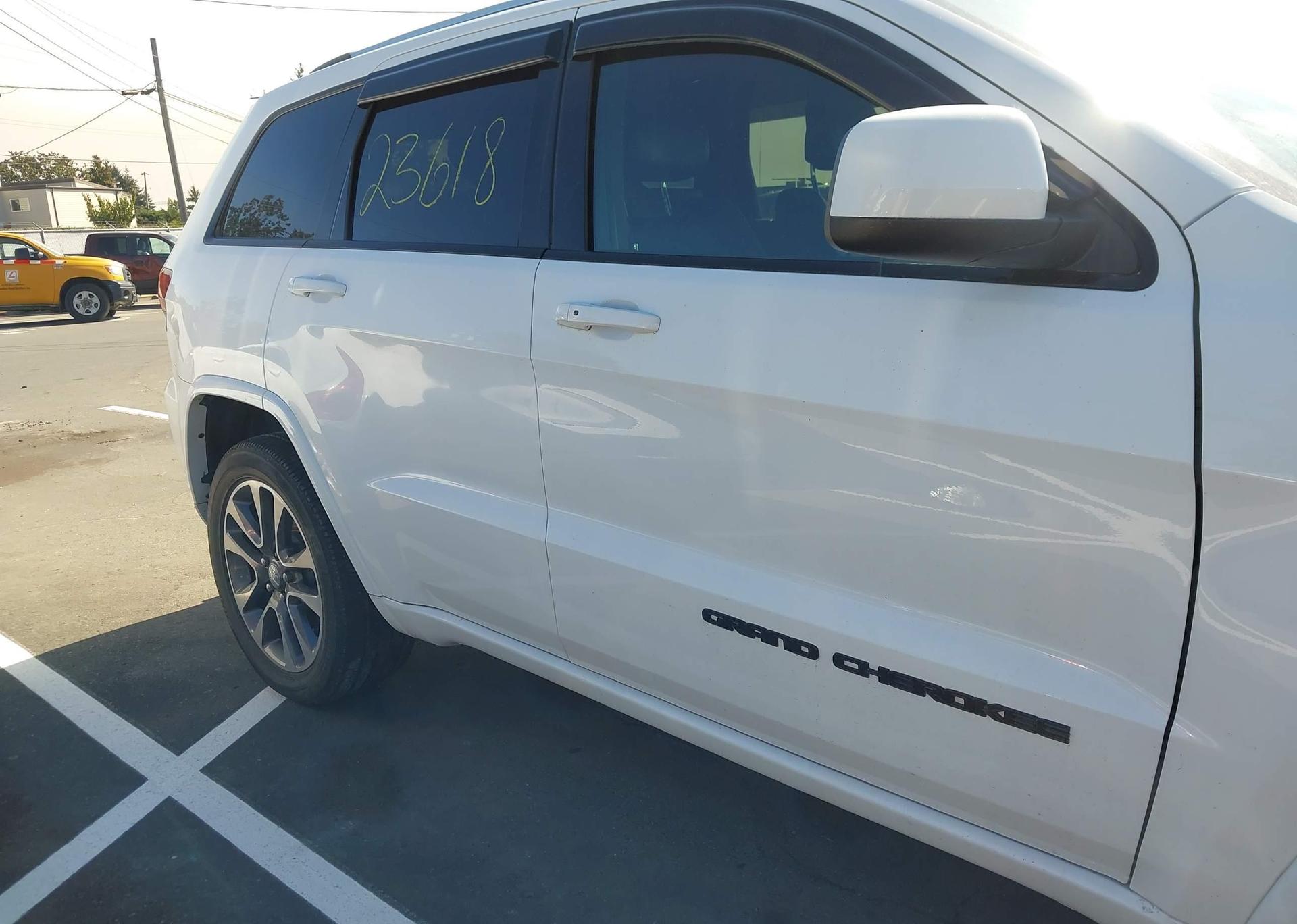 2018 JEEP GRAND CHEROKEE LAREDO