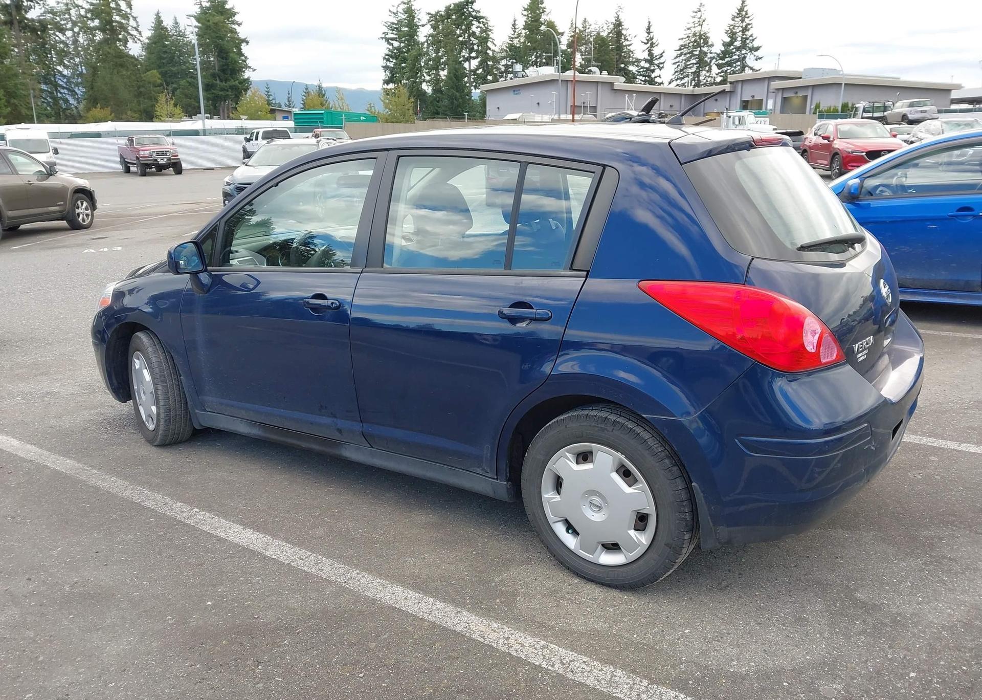 2008 NISSAN VERSA S