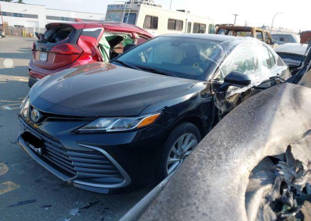 2021 TOYOTA CAMRY LE