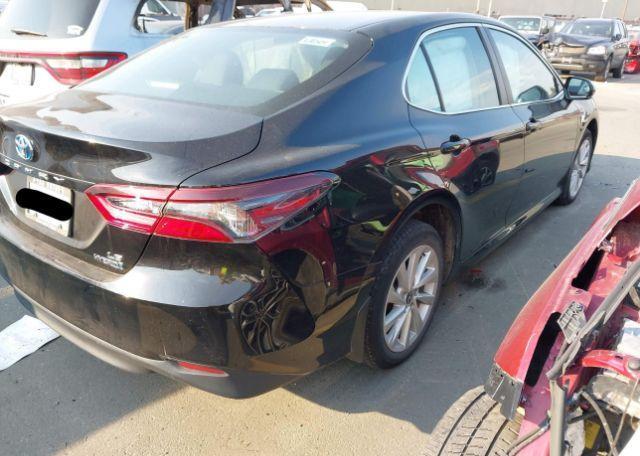 2021 TOYOTA CAMRY LE