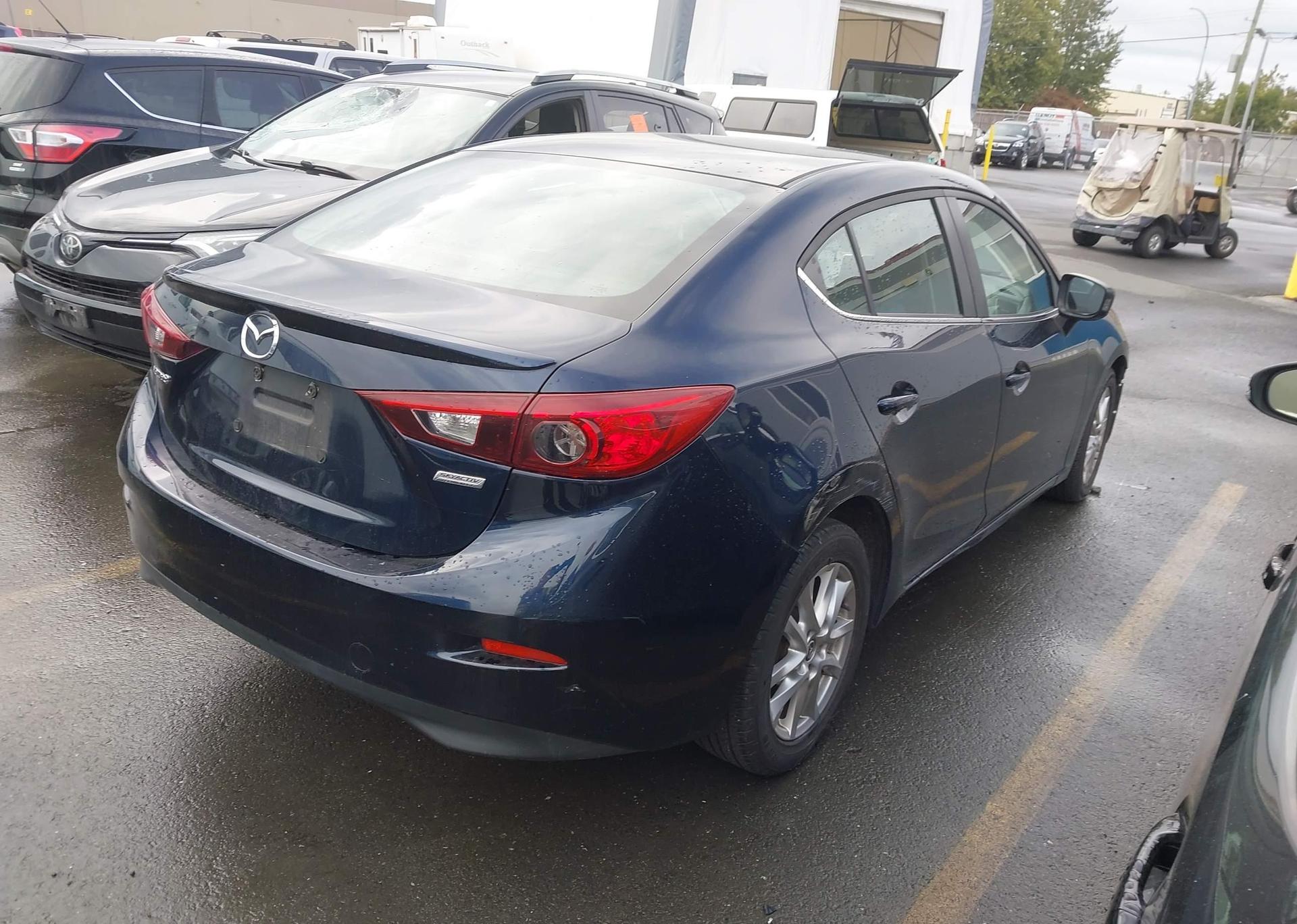 2014 MAZDA 3 TOURING