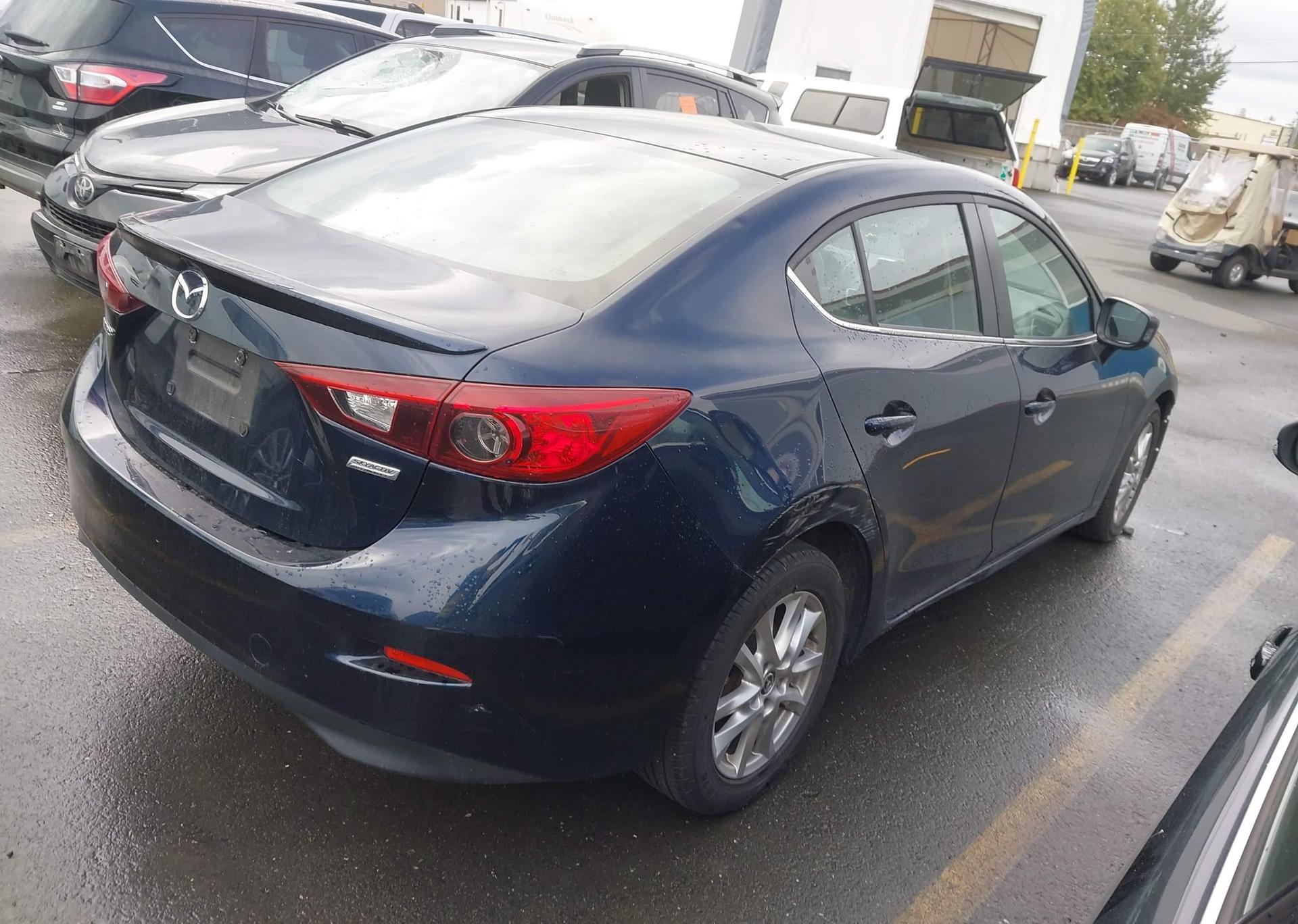 2014 MAZDA 3 TOURING