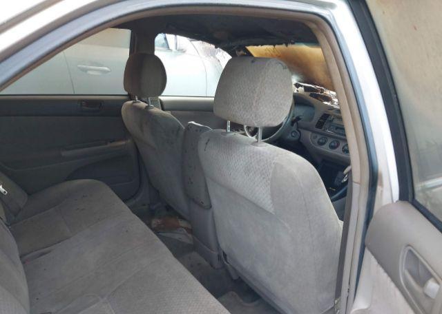 2002 TOYOTA CAMRY LE