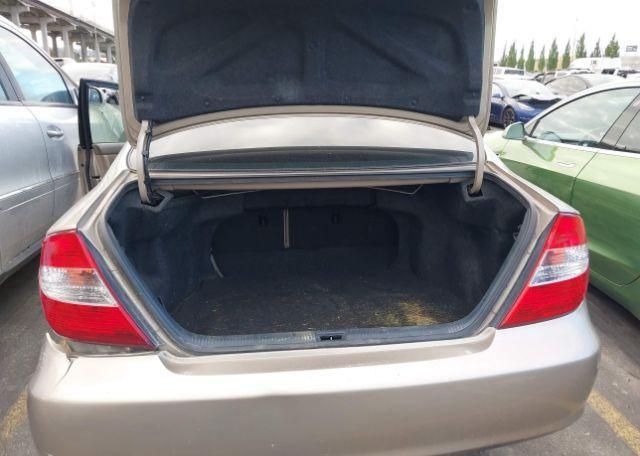2002 TOYOTA CAMRY LE