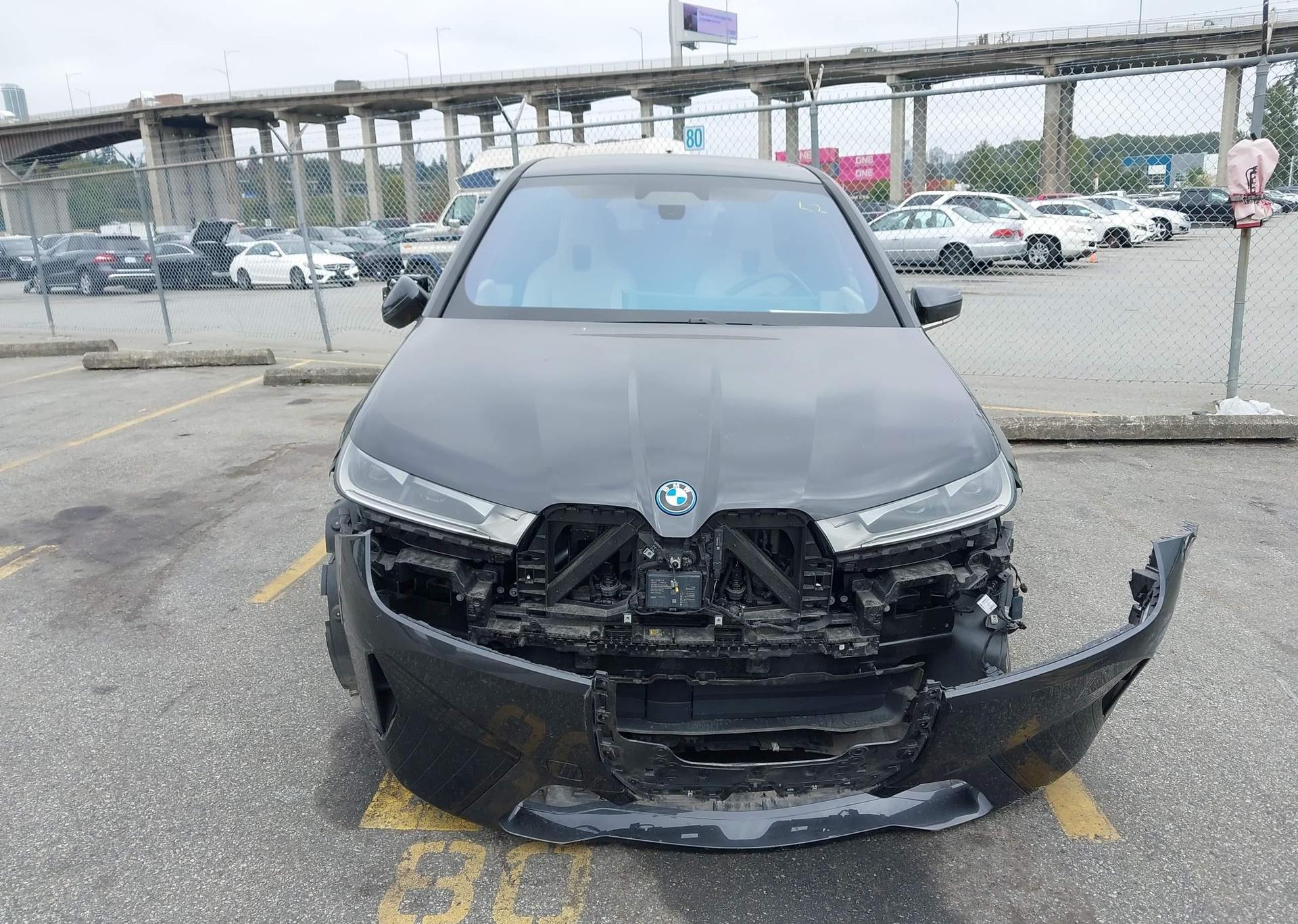 2024 BMW IX